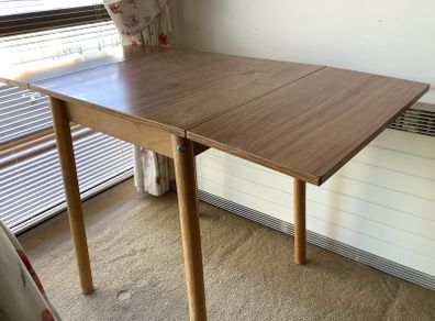 Formica Table
