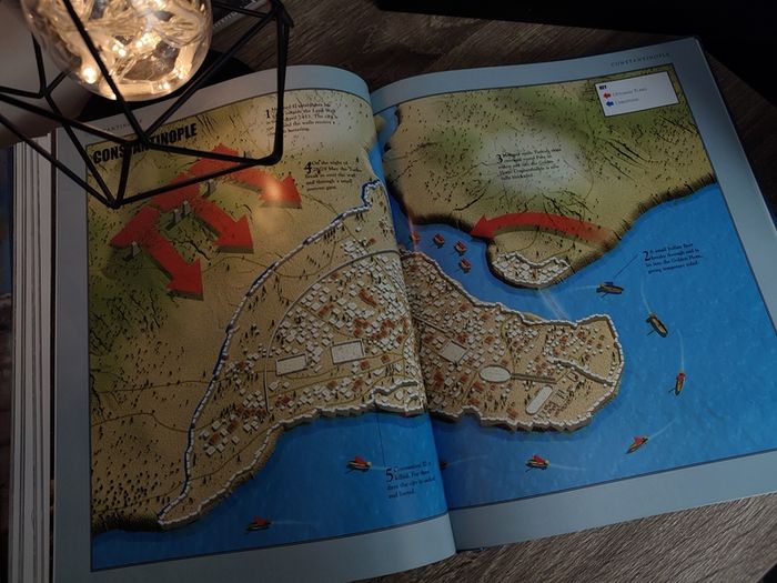 Historic Battles With Battle Map ! Hardcover ! 2011 ! by Parragon !