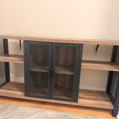 Sideboard / Credenza