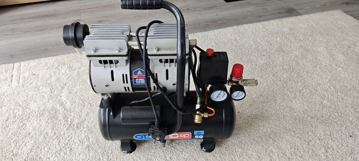 Compressor