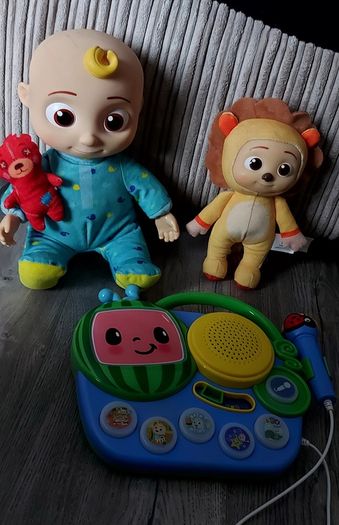 CoComelon Bundle.