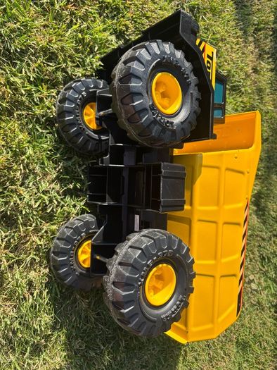 Tonka Dump Truck
