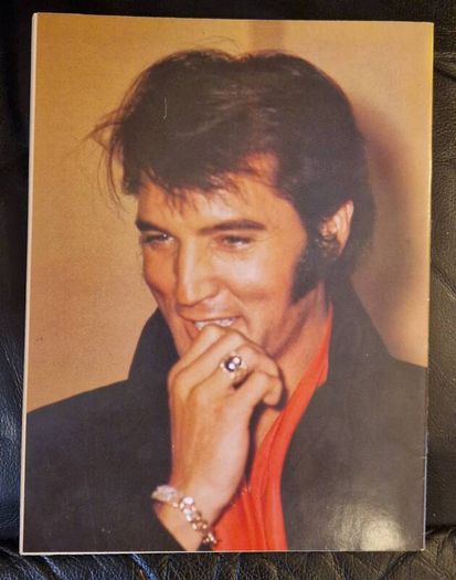 Two Rare Vintage Elvis Presley Magazines Elvis Remembered  & Memorial Edition !