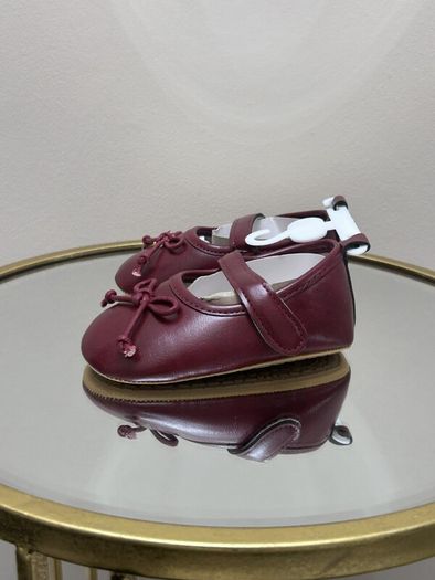 Baby Girls Wine Shoes. Size 13
