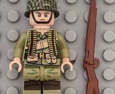 Lego compatible, military figures, American infantry. 15 figures plus rifles.