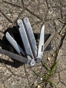 leatherman wave slim original camping fishing hiking edc pliers USA and sheath