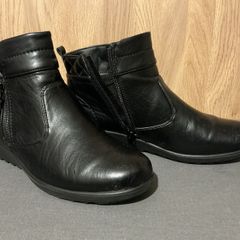 Ladies   Boots