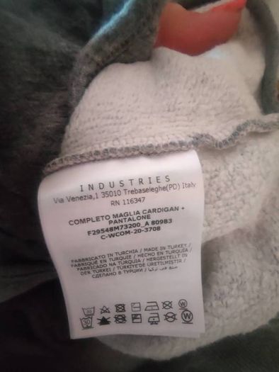Moncler genuine boy's grey hoodie size 8A 130 cm Postage included