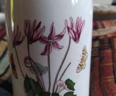 Portmeirion jar with lid/1972