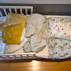 Bed, car seat, buggy