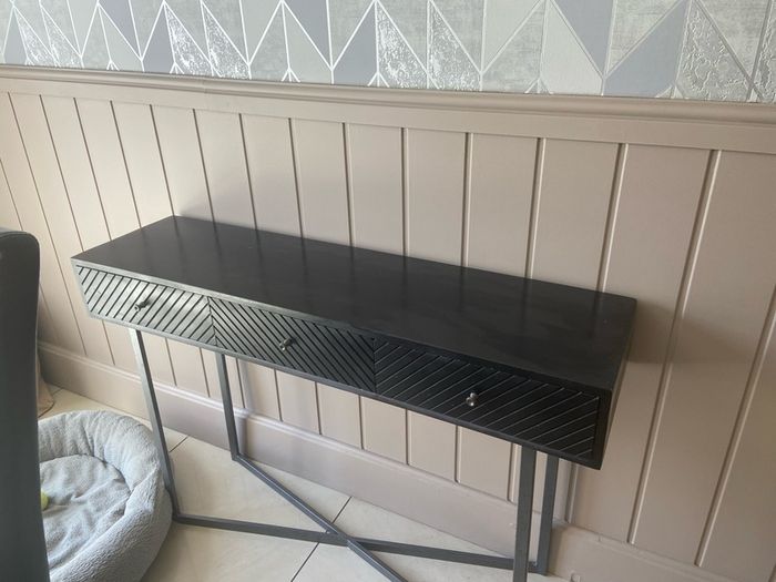 Furnitures