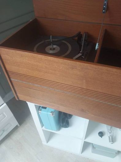 Audio unit