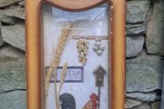 Vintage farm scene Clock chickens