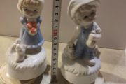 Lovely Boy @girl Muiscal Turn Table Figurines.