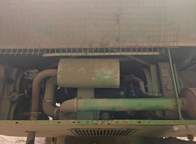 Combine harvester  1065