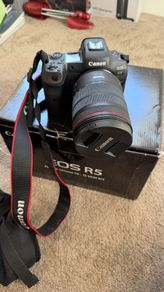 Canon EOS R5 Kit + BRAND NEW Sigma 35mm F1.4 Art + EF-R Adapter - Mint Bundle