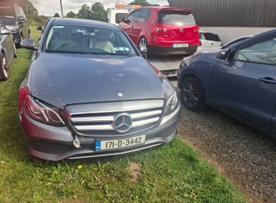 Mercedes E200 for Breaking - No Parts