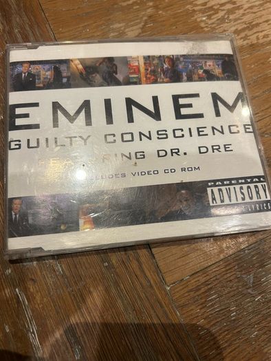 Eminem Featuring Dr Dre -Guilty Conscience