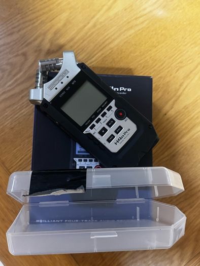 Zoom H4N Pro