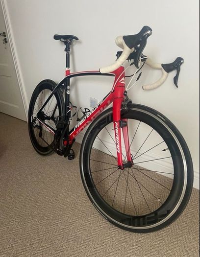 Road bike - Merida Scultura (carbon frame)
