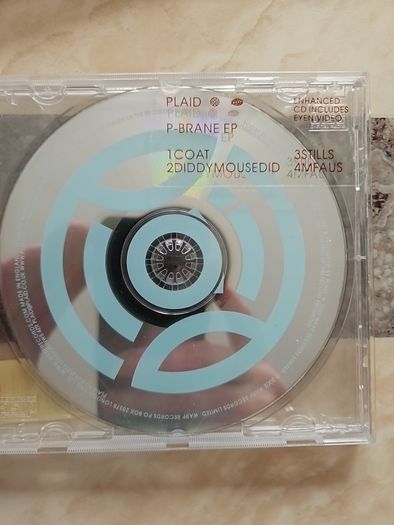 Plaid 2 CD Lot