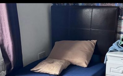 headboard