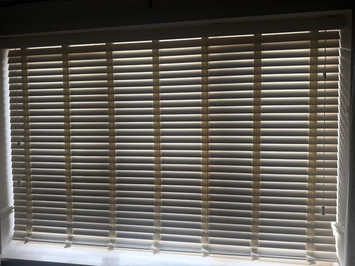 8 x Venetian Blinds (range of sizes)