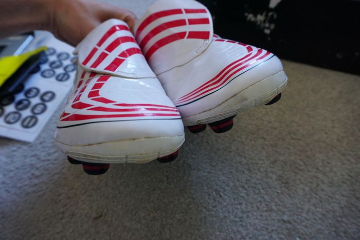 Football Boots Adidas F50.9 White/Red (2008) Size 8.5UK ALL