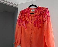 Love & Roses Blouse, size 14, excellent condition