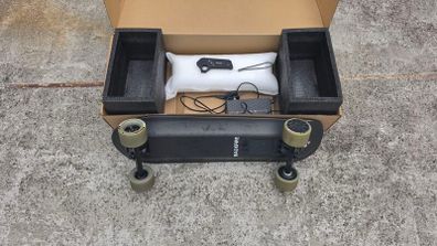 Backfire Mini Electric Skateboard + Brand New Spare Battery