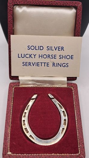 Vintage sterling silver lucky horse shoes serviette ring