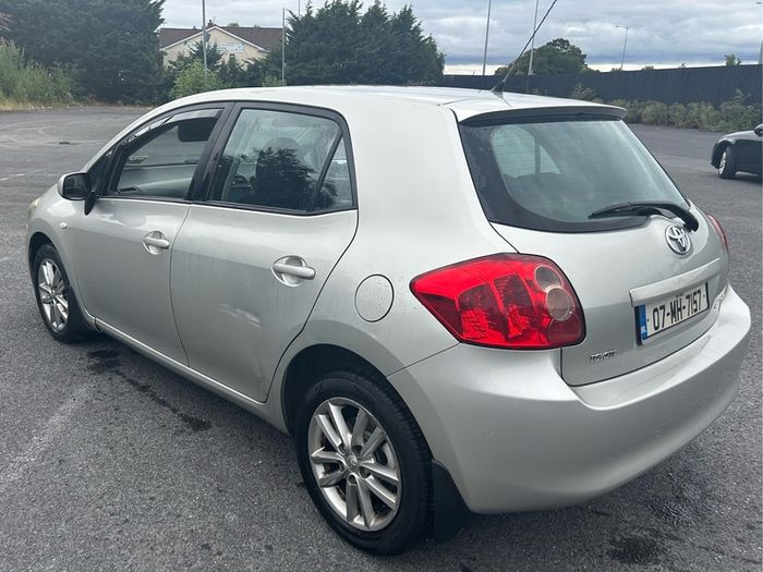 2007 Toyota Auris