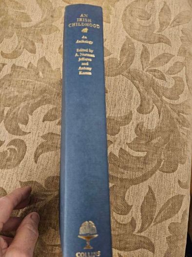 An Irish Childhood.  Ny A. Norman Jeffares And Antony Kamm.  First Edition Hardback In Good Condition.  See Photos For Same.