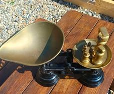 kitchen weighing scales cast iron