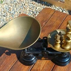 kitchen weighing scales cast iron