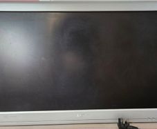 32" Sanyo TV