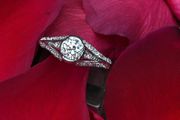 Antique Art Deco Diamond Solitaire Ring - 18ct white Gold &amp; Platinum