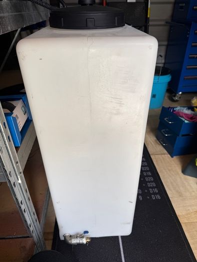 250L baffled water tank