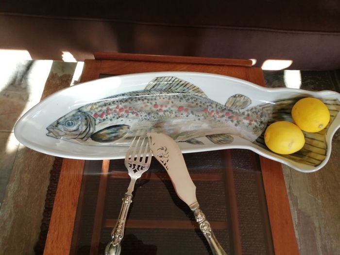 Highland Stoneware Scotland Salmon Dish