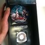 The God of War Chains of Olympus Press Kit PLUS Patapon Press Kit SUPER RARE This is one of the most sought after collectible Press Kits Sony has ever produced. Rare and hard to find fully complete, Esperino unboxes the Press Kit for the first God of War Image 6