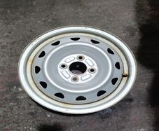 Nissan Suzuki and Ford steel rims 14 inch