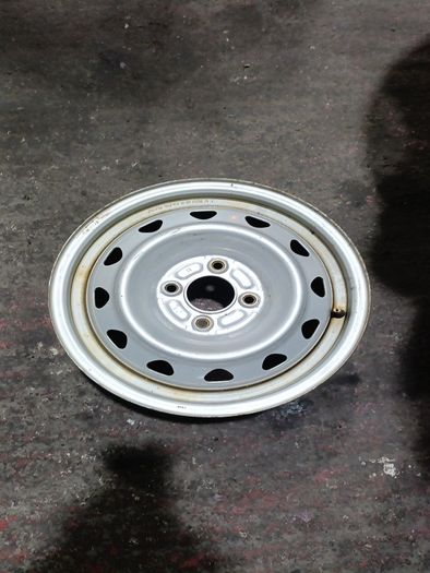 Nissan Suzuki and Ford steel rims 14 inch