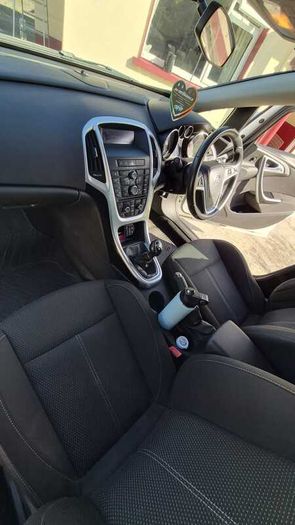 2014 Opel Astra