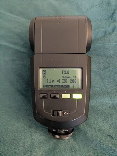 Metz 58 AF-1 Digital Flash for Olympus / Panasonic