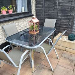 outdoor chairs and table