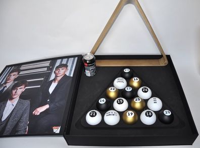 Jack & Jones - Christmas baubles / pool balls with wooden triangle - Set - Plastic