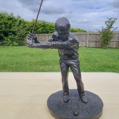 Golfer Figure by B.A. Ormond for Genesis Arts.