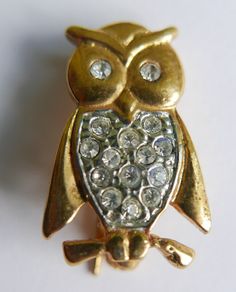 Vintage Jewelry Brooch Pin Owl Rhinestone Gold Plate Tone