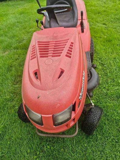 Castlegarden ride on mower Delivery available