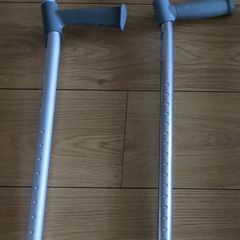 FREE Children's crutches to collect in Dundalk